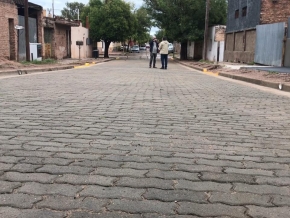 0_calles-adoquinadas-en-dean-funes-chb.jpg