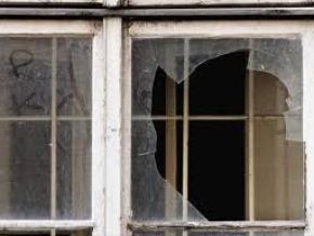 0_ventana-vidrio-roto.jpg