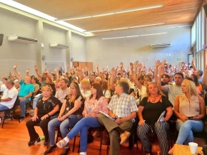 516_docentes-de-c-rdoba-rechazaron-la-propuesta-salarial.jpg