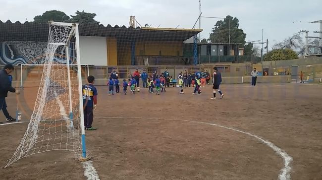 0_futbol-infantil-en-el-estadiofuhad-cordi.jpg