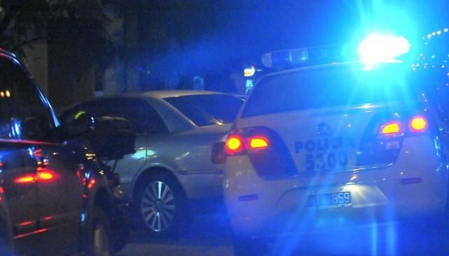 0_movil-de-la-policia-de-noche-1.jpg