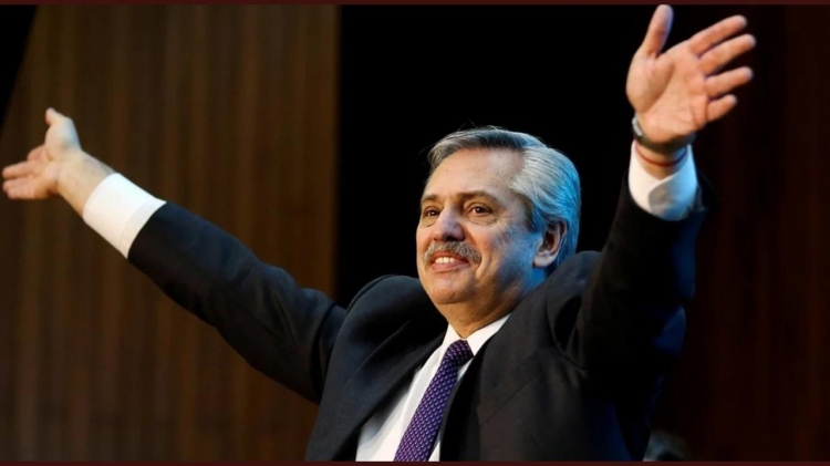 0_alberto-fernandez-brazos.jpg