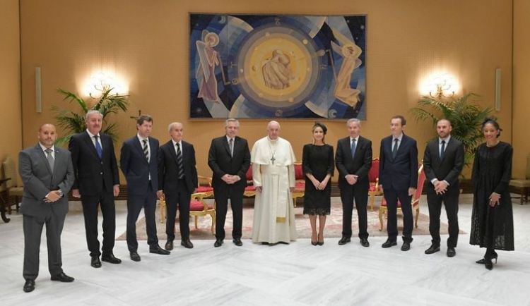 0_alberto-se-reune-con-el-papa-ch.jpg