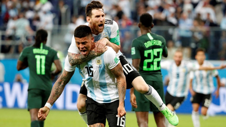 0_argentina-rojo.jpg