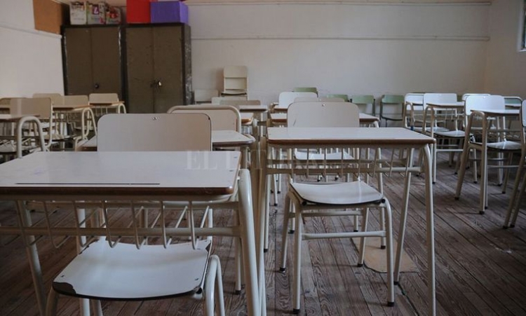 0_aulas-vacias-2.jpg