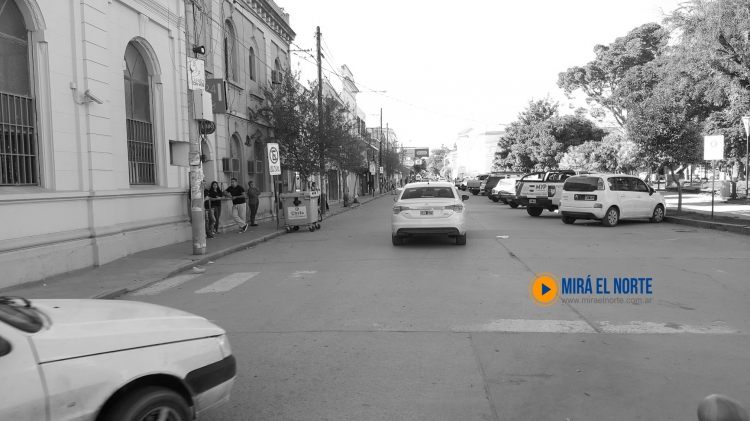0_calles-saenz-pe-a-centro-de-dean-funes-b-y-n.jpg