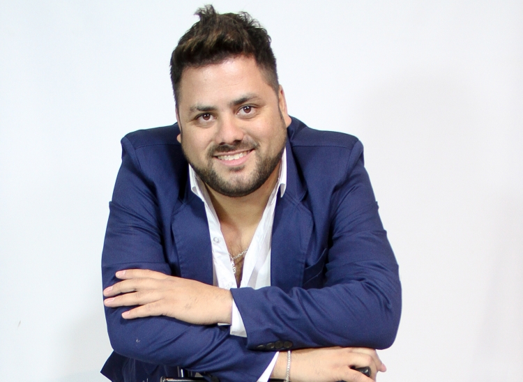 0_emi-baez-en-mn-rostro.jpg