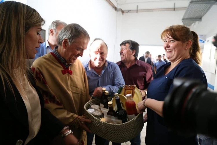 0_gobernador-tania-figueroa221212.jpg