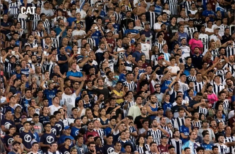 0_hinchas-talleres.jpg