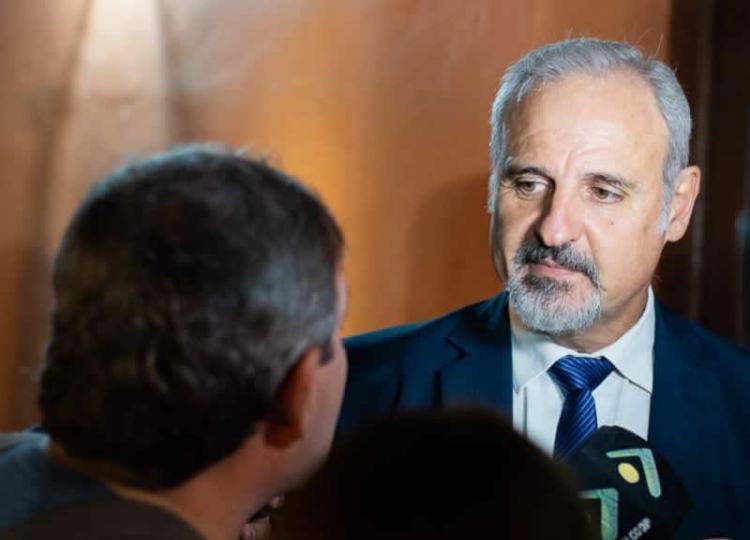 0_intendente-siprian-nota.jpg