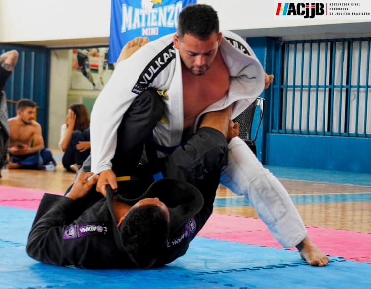 0_javi-acu-a-brazilian.jpg