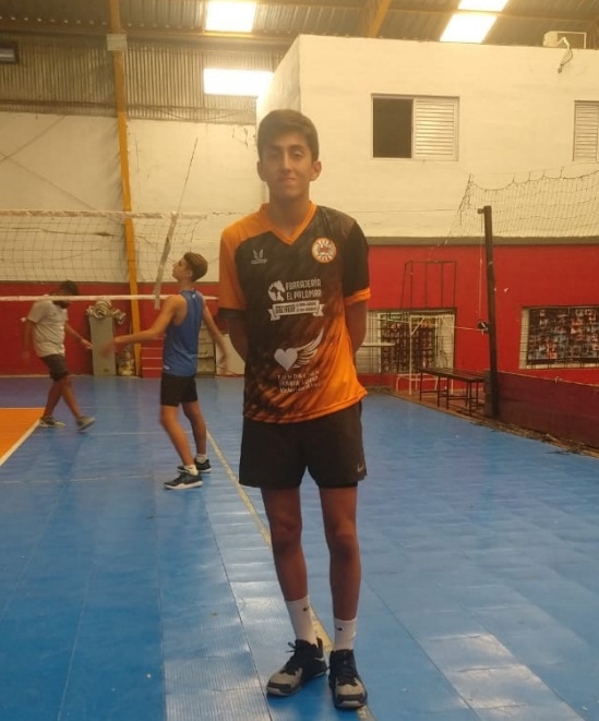 0_lautaro-garcia-voley-4.jpg