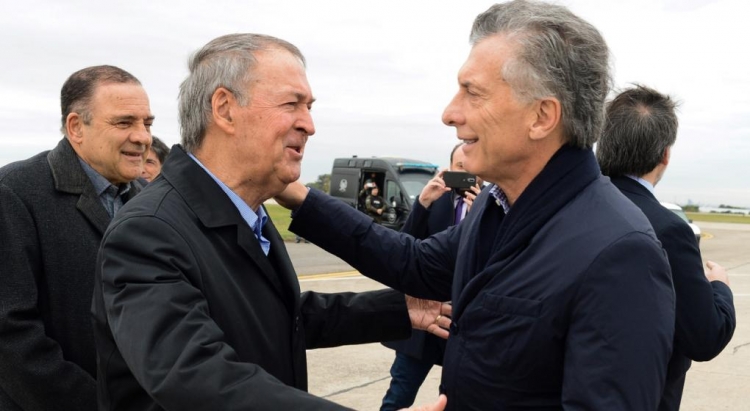0_macri-schiaretti.jpg