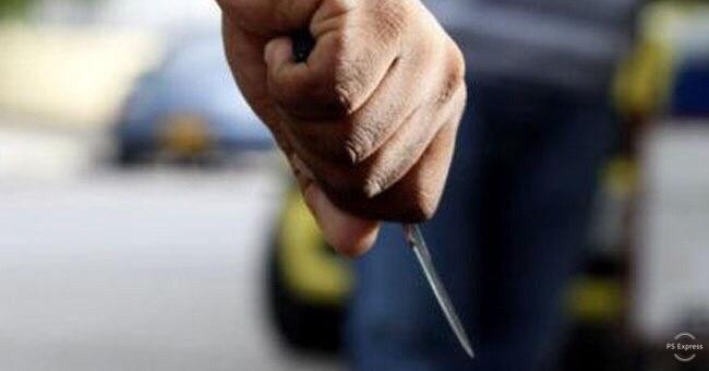 0_mano-con-cuchillo.jpg