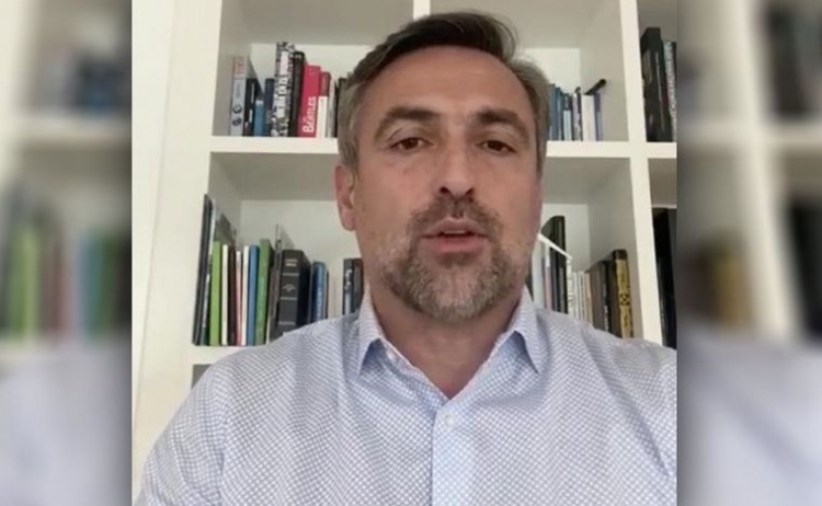 0_mestre-video.jpg