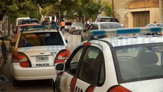 0_moviles-policiales-de-dean-funes.jpg