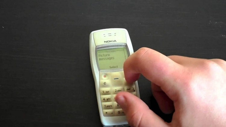 0_nokia-1100.jpg