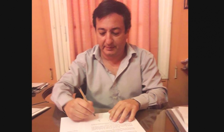 0_raul-figuera-firma-aumento.jpg