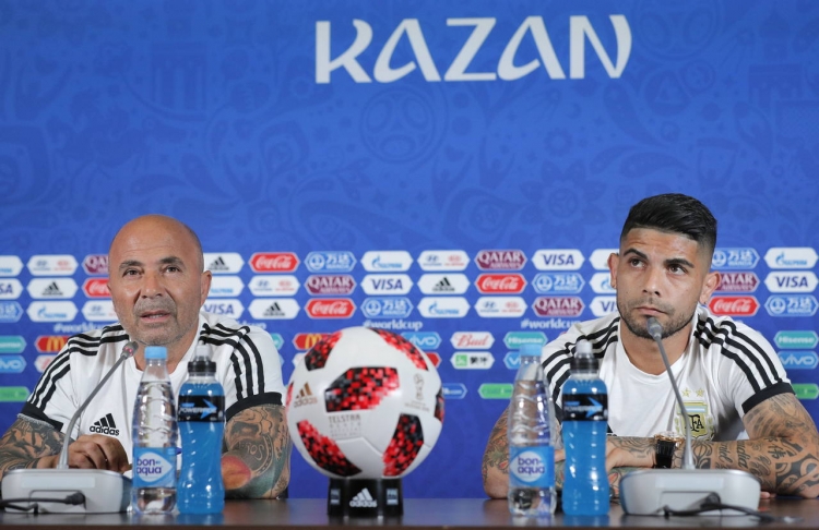0_sampaoli-y-vanega.jpg