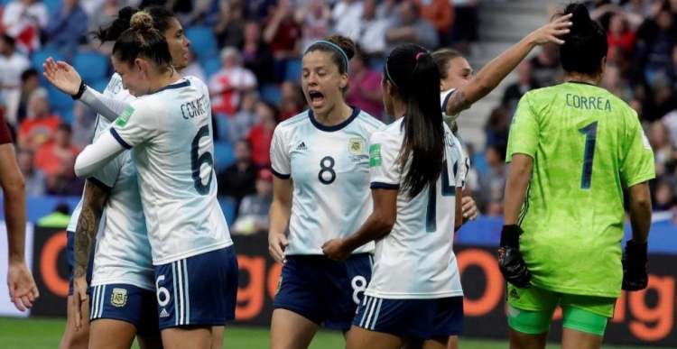 0_seleccion-argentina-feme.jpg