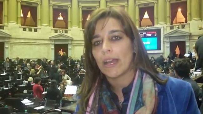 0_soleda-carrizo-en-el-congreso.jpg