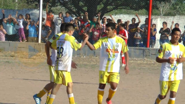0_union-deportiva-norte-se-saludan-gol.png