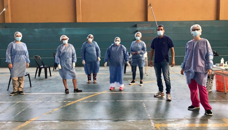 0_vacunacion-mayores-de-70-rio-seco.jpg