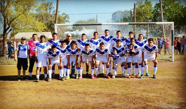 0_velez-sarsfield-de-tulumba-2016-c.jpg