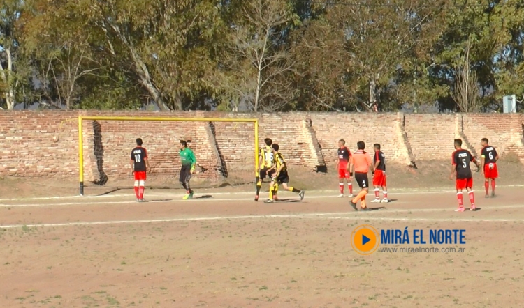 0_walter-bazan-gol-a-sportivo.jpg