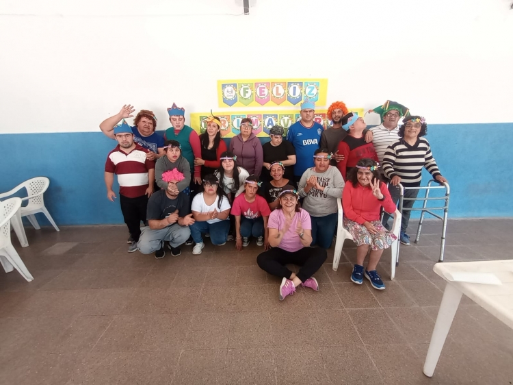 1005_cf29d268-5355-4828-8acf-cfedc0a41ae2.jpg
