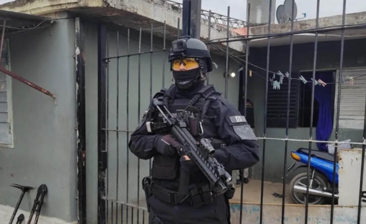 1057_barriosdrogacba.jpg