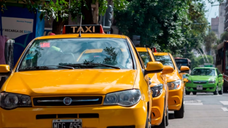 1070_taxi1aumenta.jpg