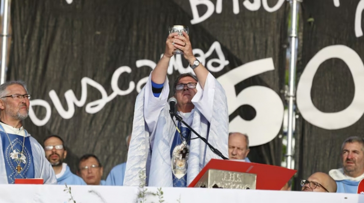 1115_arzobispo.jpg