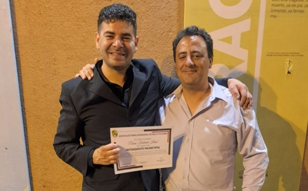 1221_casas-peralta.jpg