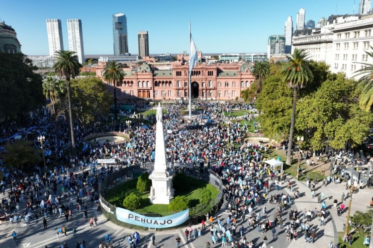 127_bajen-los-impuestos-el-reclamo-de-agricultores-al-gobierno-con-pleno-apoyo-del-pro-ch.jpg