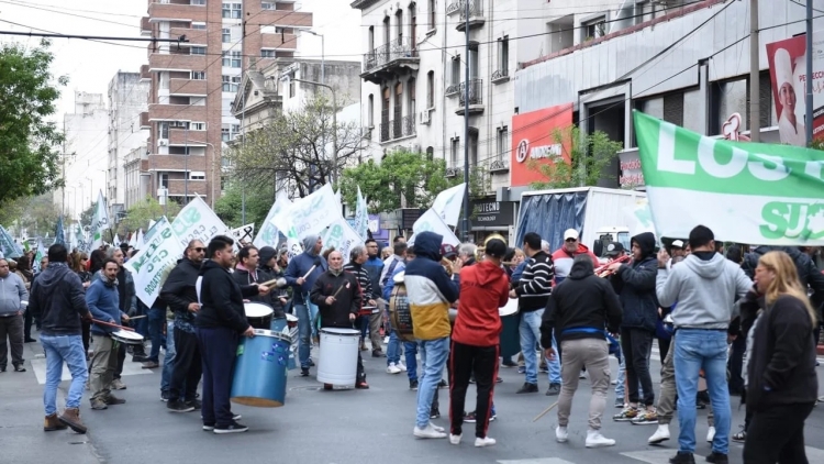 127_movilizaci-n-de-municipales-y-taxistas.jpg