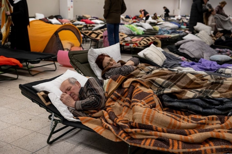 131_el-drama-de-los-refugiados-en-la-frontera-ch.jpg