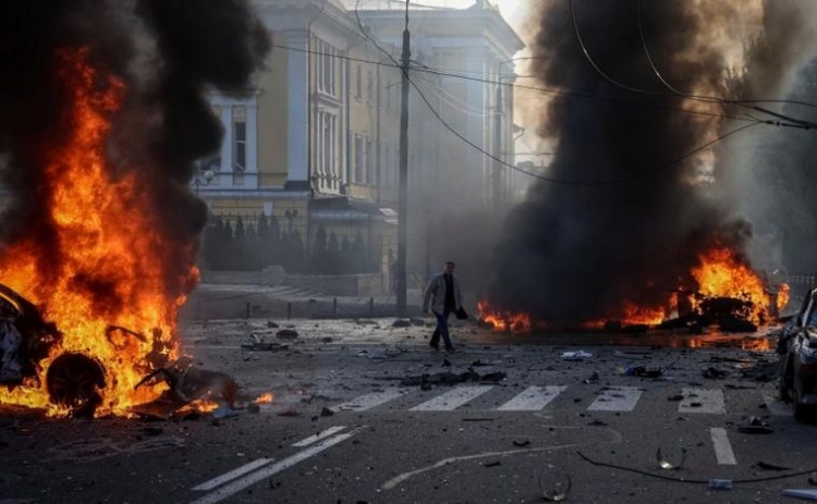 143_rusia-respondi-al-ataque-al-puente-de-crimea-con-misiles-a-kiev.jpg
