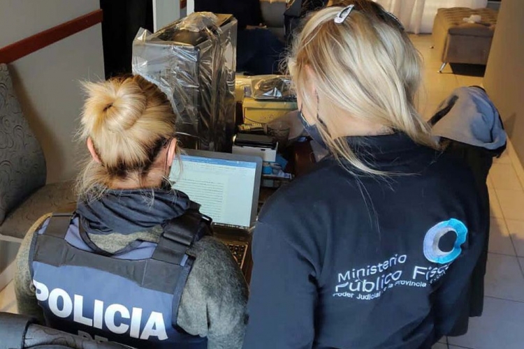 172_movida-internacional-contra-la-pornograf-a-infantil-ch.jpg