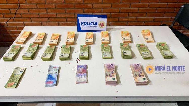 188_robointendenteeslava1.jpg