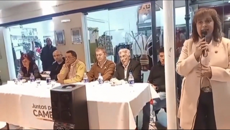 189_juntosporcambio.jpg