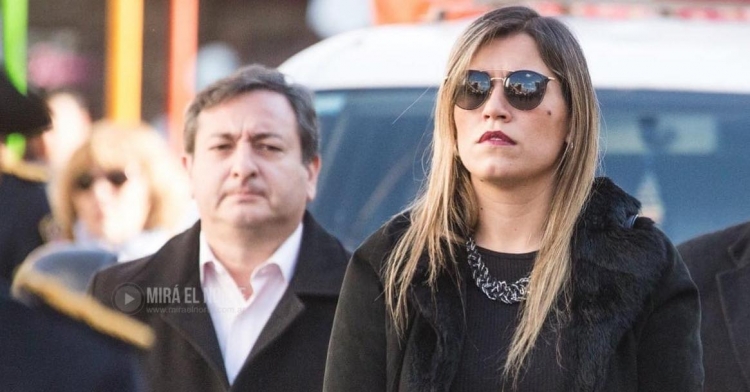 216_tito-y-tania-serios.jpg