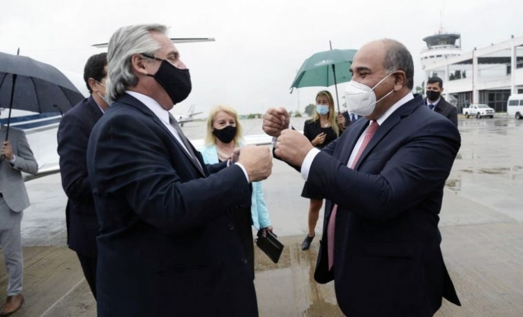 22_fern-ndez-encabezar-el-acto-por-el-9-de-julio-en-tucum-n-ch.jpg