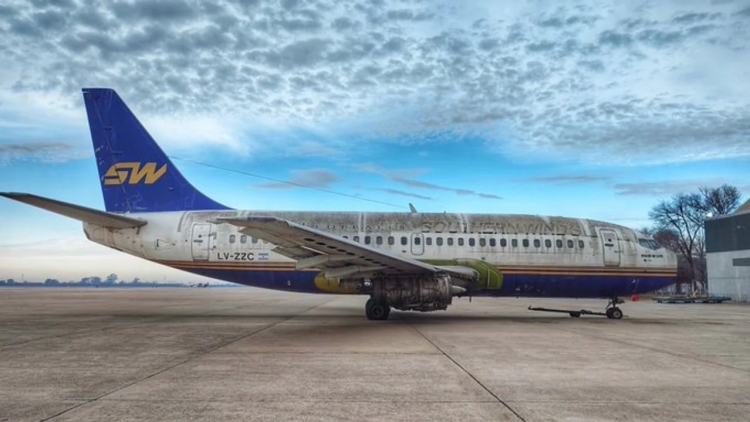 260_qu-hace-un-avi-n-de-southern-winds-en-plataforma-del-aeropuerto-c-rdoba-ch.jpg
