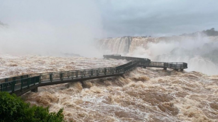 261_iguazu.jpg