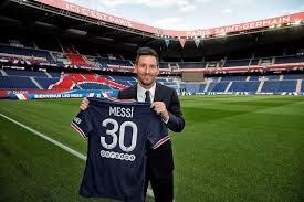 28_messi-con-la-n-mero-30-en-el-psg-2-ch.jpg