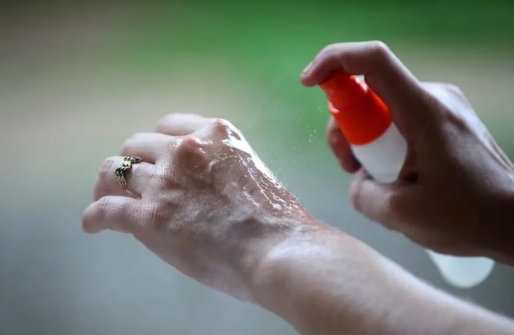 383_advierten-por-escasez-de-repelentes-en-c-rdoba-en-pleno-brote-de-dengue.jpg