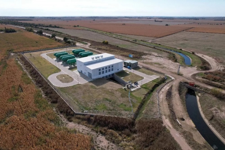 383_sigue-la-reparaci-n-del-conducto-de-agua-y-montan-operativo-de-emergencia.jpg