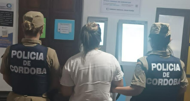 390_mujer-detenida-en-dean-fune-patrulla-rural.png