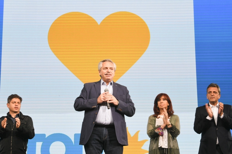 43_alberto-fernandez-paso-2021.jpg